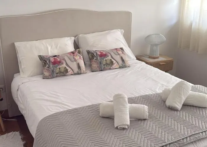 Villa 8 Rodrigues Family House - With Patio