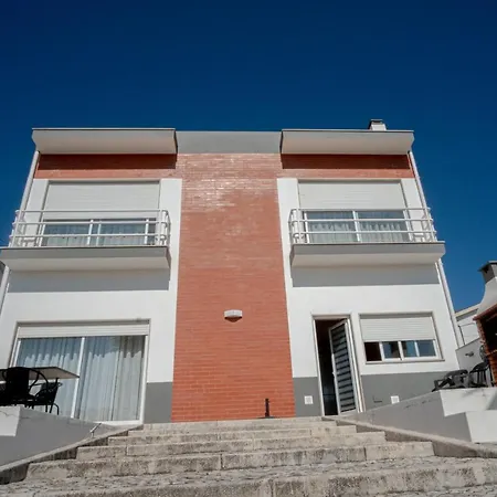 Vila 8 Rodrigues Family House - With Patio *