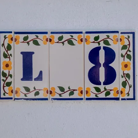 8 Rodrigues Family House - With Patio Villa Nazaré