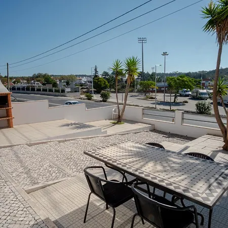 8 Rodrigues Family House - With Patio * Nazare