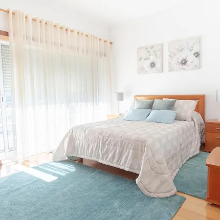 8 Rodrigues Family House - With Patio Villa *